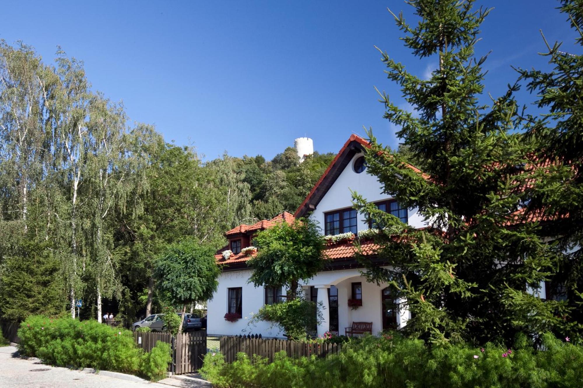 Hotel Wenus คาชิเมียร์ซ ดอลนี ภายนอก รูปภาพ