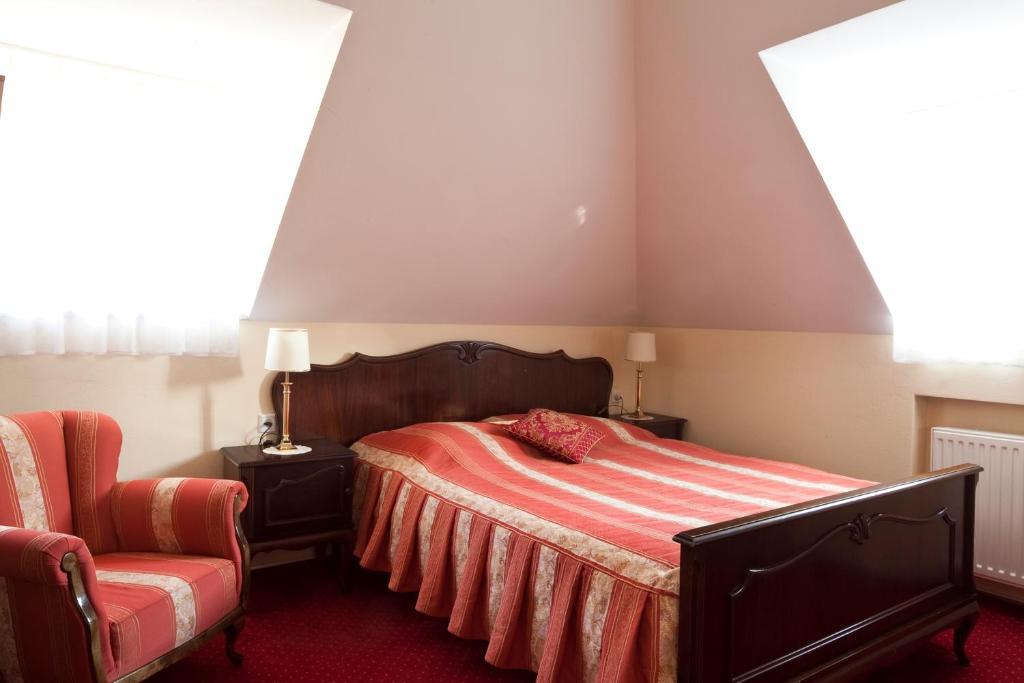 Hotel Wenus คาชิเมียร์ซ ดอลนี ห้อง รูปภาพ